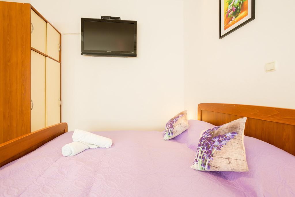 Sunshine Apartment