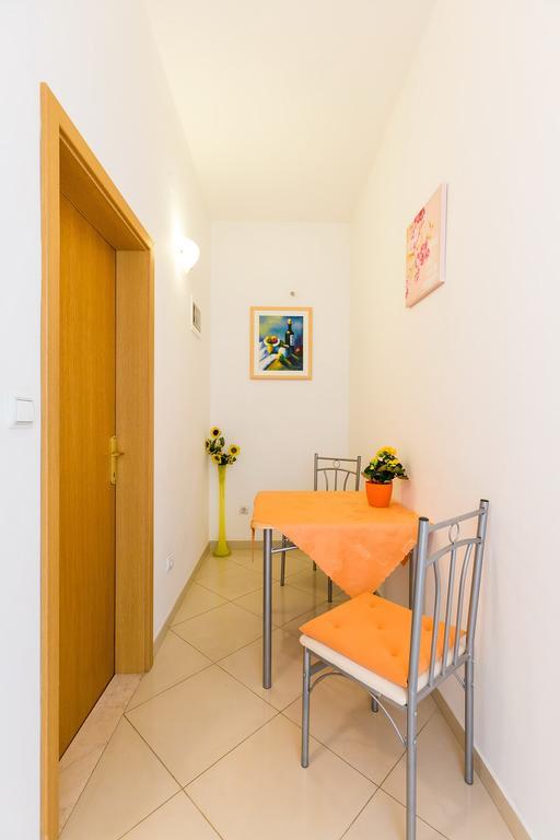 Sunshine Apartment *