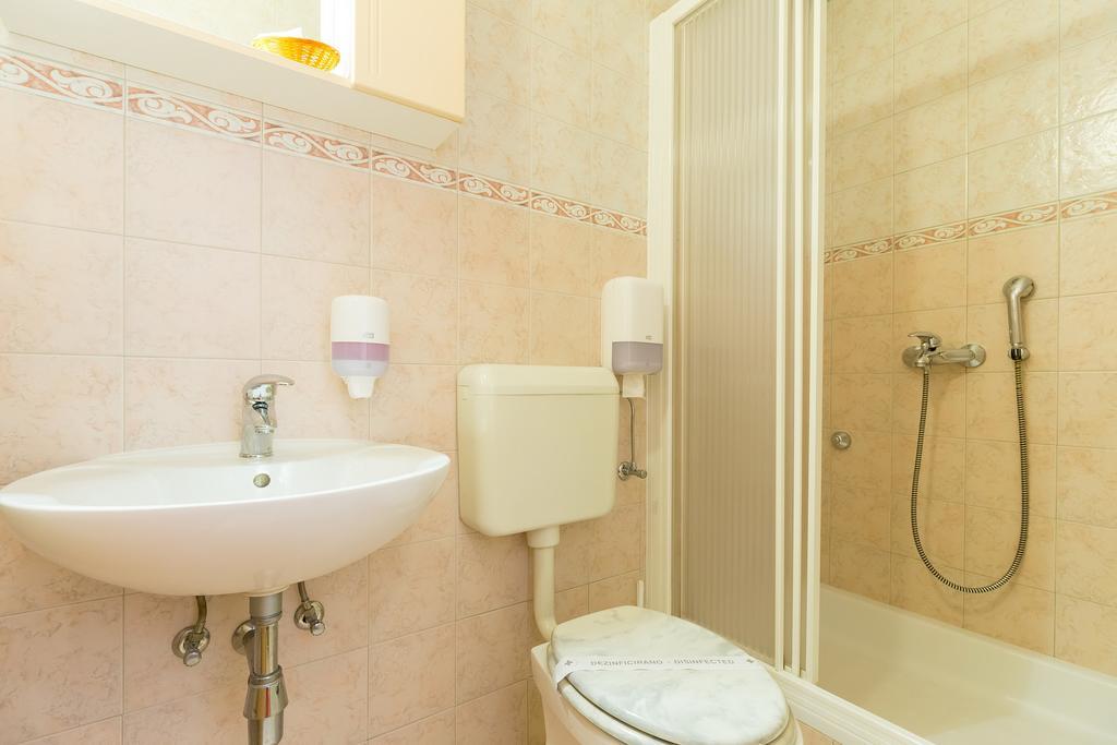 Sunshine Apartament